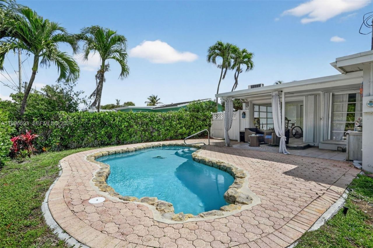 1357 SW 4th Ter, Pompano Beach, FL 33060 Photo