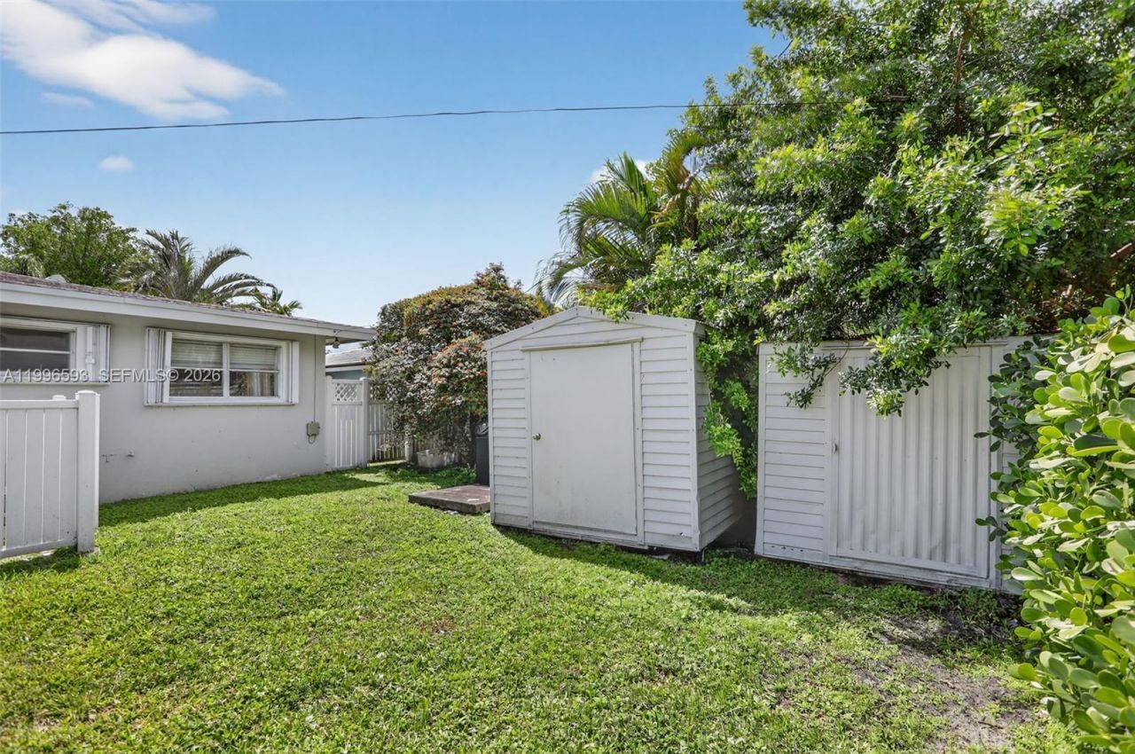 1357 SW 4th Ter, Pompano Beach, FL 33060 Photo