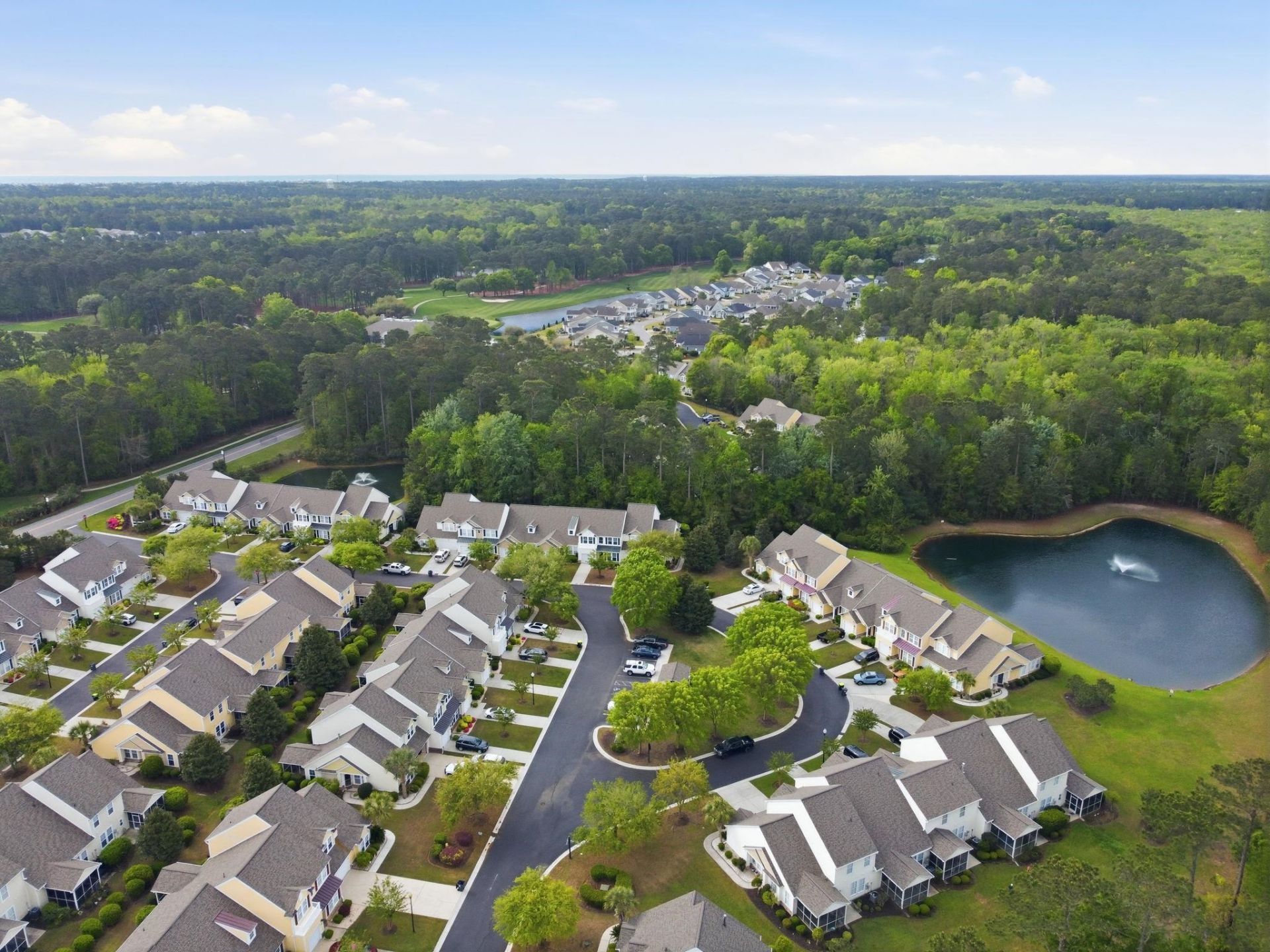 200 Mossy Stone Ct. Photo 38