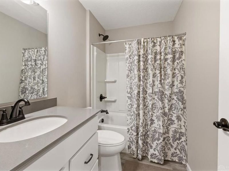 8178 Cherry Birch Drive, Tipp City, OH 45371 Photo 10