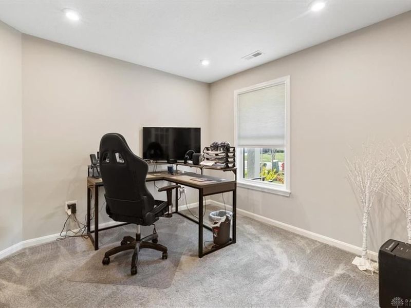 8178 Cherry Birch Drive, Tipp City, OH 45371 Photo 8