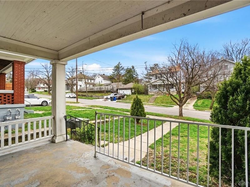 24 W Beechwood Avenue, Dayton, OH 45405 Photo 5