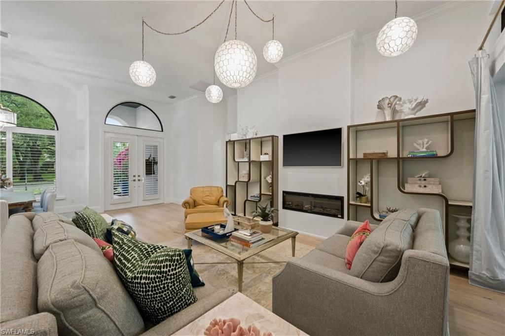 9833 Clear Lake Cir , Naples, FL 34109 Photo