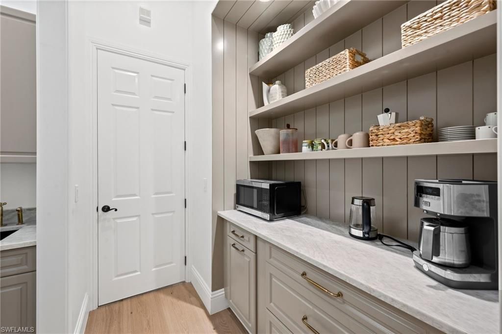 9833 Clear Lake Cir , Naples, FL 34109 Photo