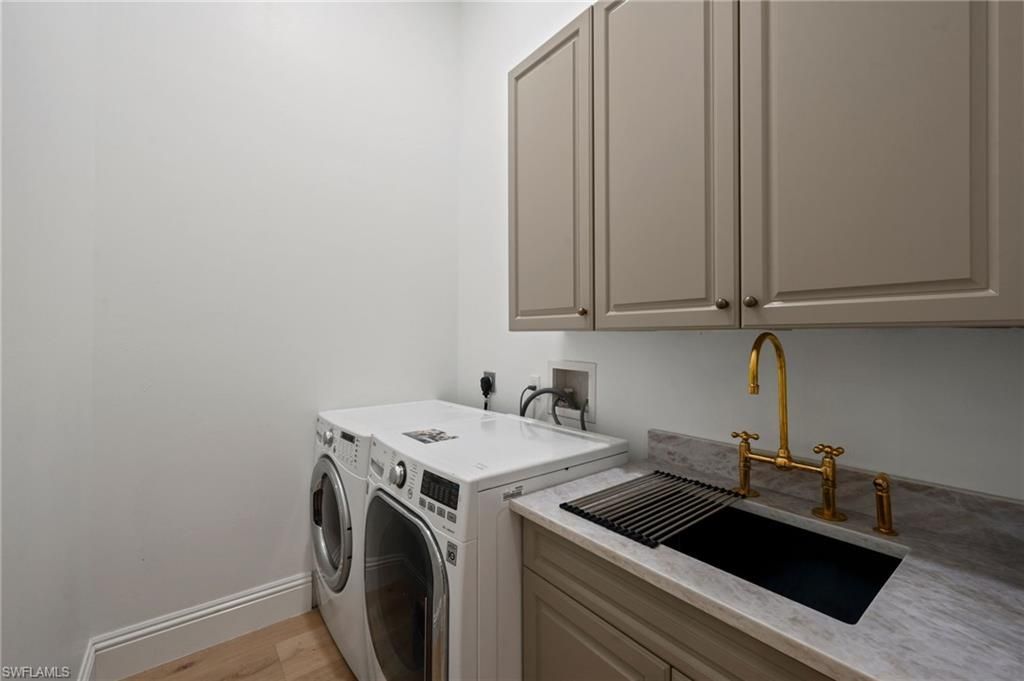 9833 Clear Lake Cir , Naples, FL 34109 Photo