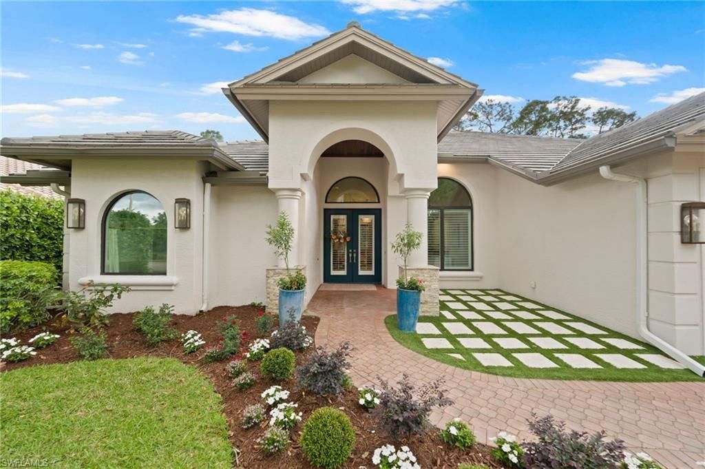 9833 Clear Lake Cir , Naples, FL 34109 Photo