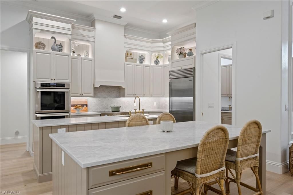 9833 Clear Lake Cir , Naples, FL 34109 Photo