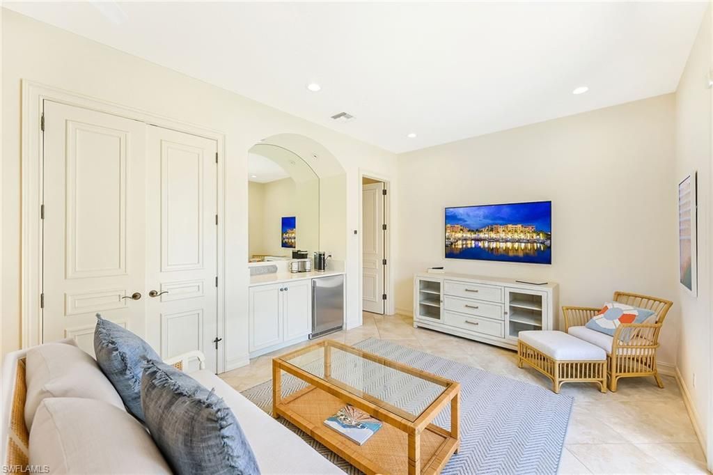 9155 Torrefino Ct, Naples, FL 34109 Photo