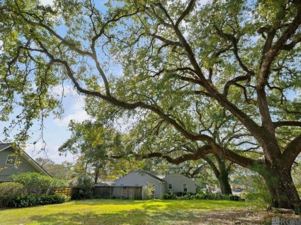 122 Lsu Ave, Baton Rouge, LA 70808