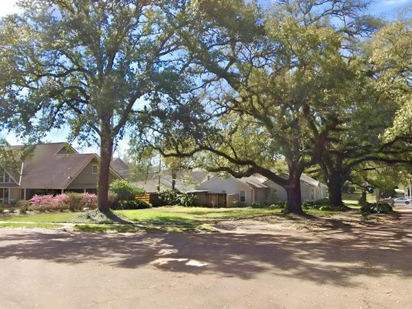 122 Lsu Ave, Baton Rouge, LA 70808