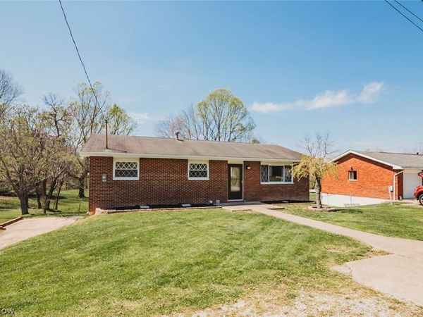 19 Osborne Street, Washington, WV 26181