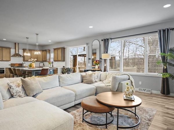 1198 Gracing Oaks Lane, Sun Prairie, WI 53590