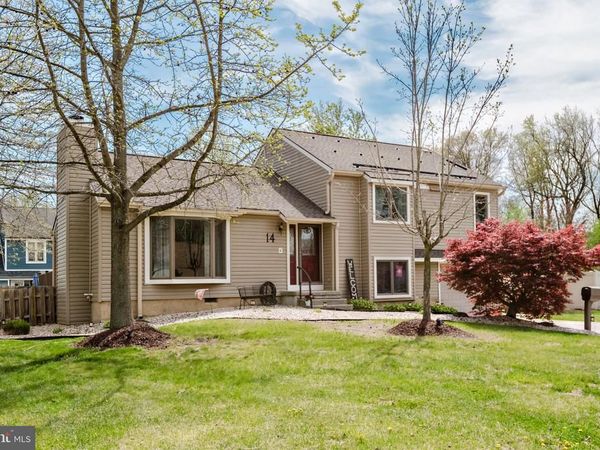 14 SNOWBALL COURT, MOUNT LAUREL, NJ 08054