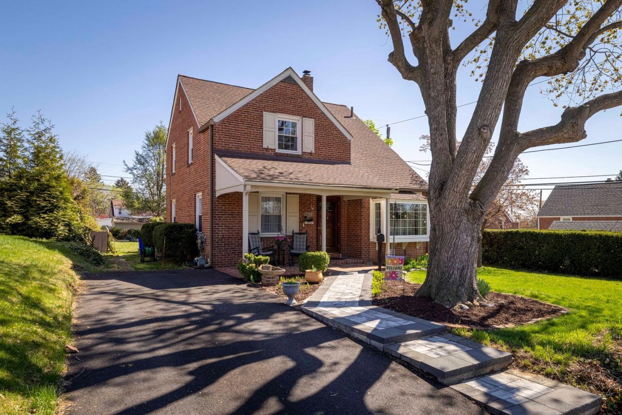 315 EDGEMORE ROAD, SECANE, PA 19018