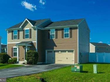 29 BEDSTRAW PLACE , BUNKER HILL, WV 25413