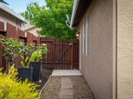 2948 Red Clover Way, Lincoln, CA 95648 Photo