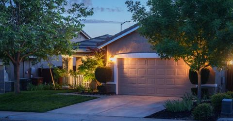 2948 Red Clover Way, Lincoln, CA 95648 Photo