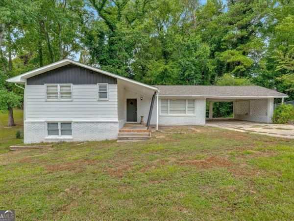 1520 Oxford Street, Douglasville, GA 30134