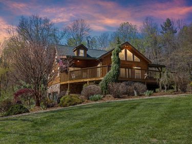 115 SPRING CROSSING LN, STEELES TAVERN, VA 24476