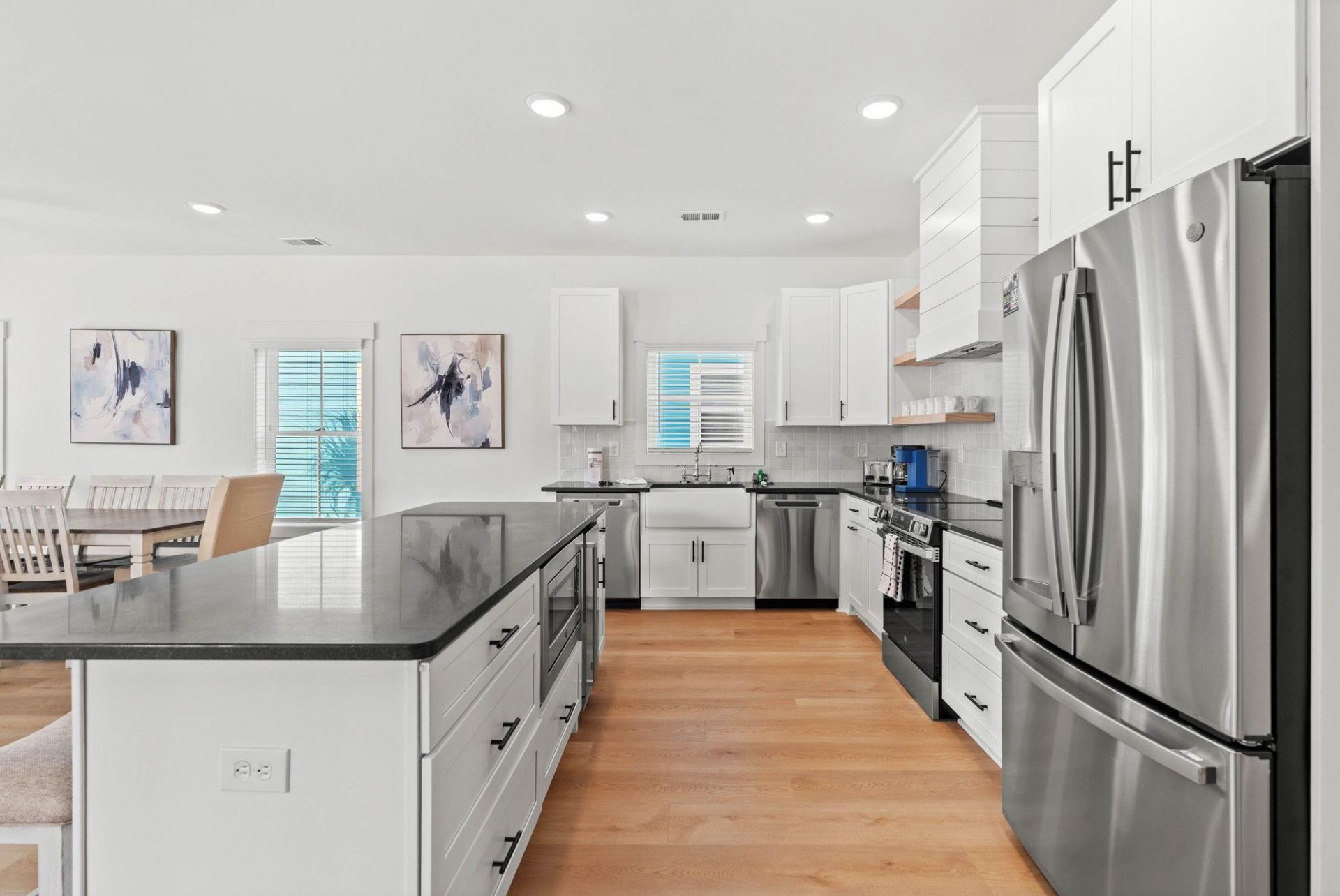 1211 N Waccamaw Dr. Photo 14