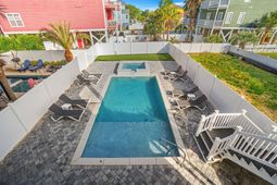 1211 N Waccamaw Dr. photo 4