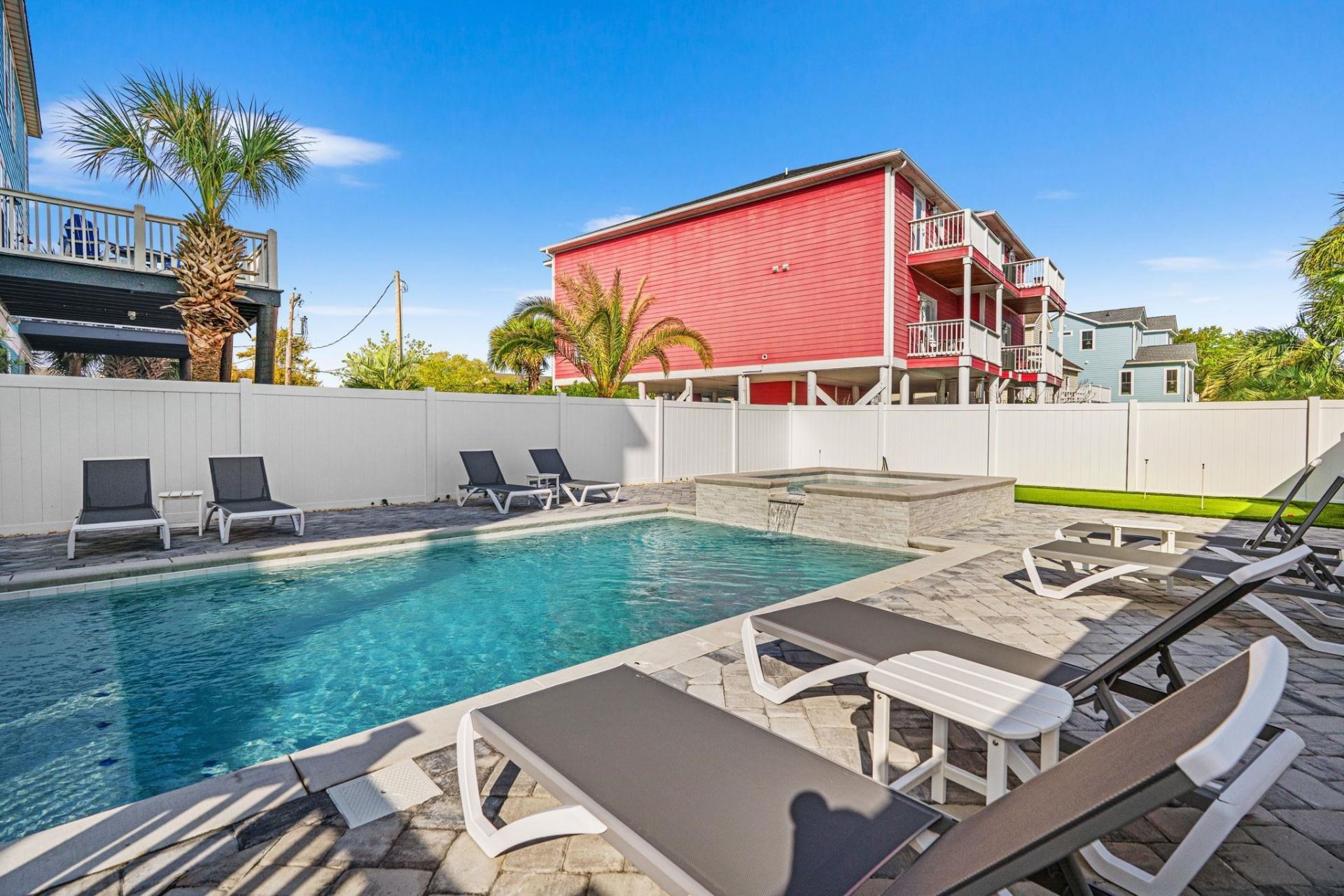 1211 N Waccamaw Dr. Photo 36