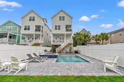 1211 N Waccamaw Dr. photo 4