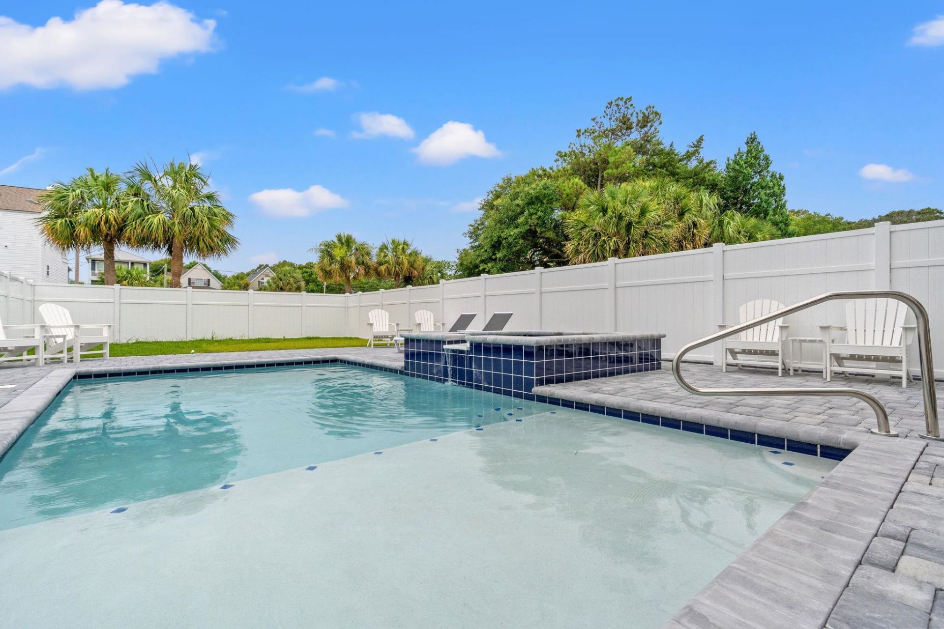 1211 N Waccamaw Dr. Photo 43