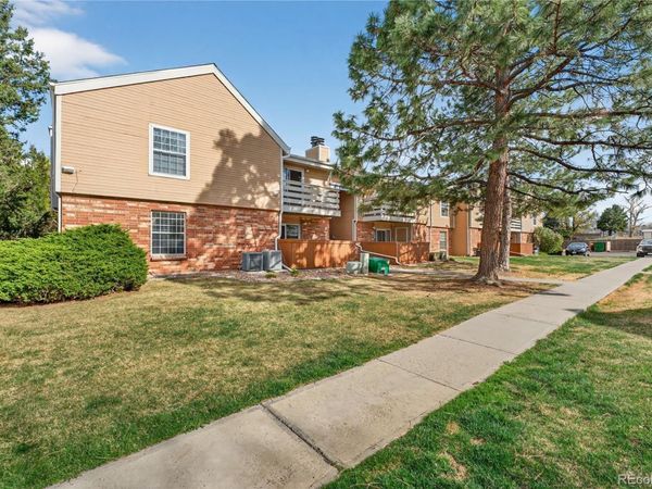 3320 S Ammons Street , Unit 101, Lakewood, CO 80227