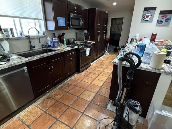 3730 W MESCAL Street, Phoenix, AZ 85029