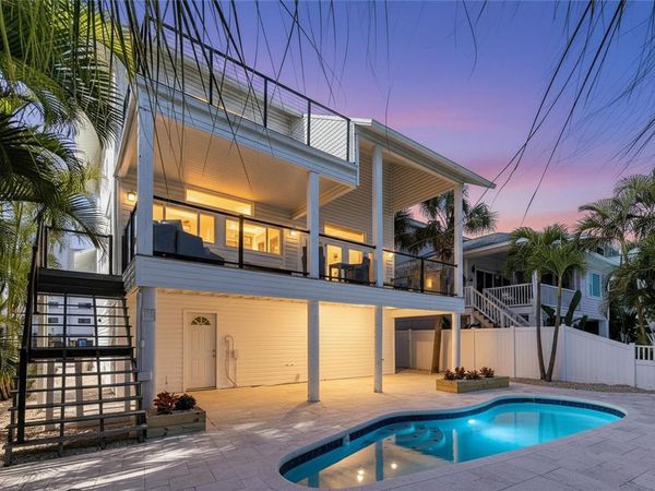 8485 BLIND PASS DRIVE , TREASURE ISLAND, FL 33706