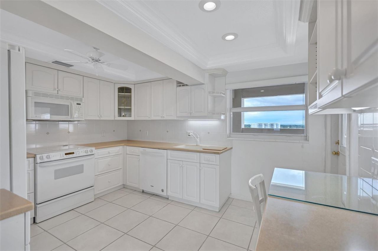 6140 Midnight Pass Road, Unit 904, Sarasota, FL 34242 Photo