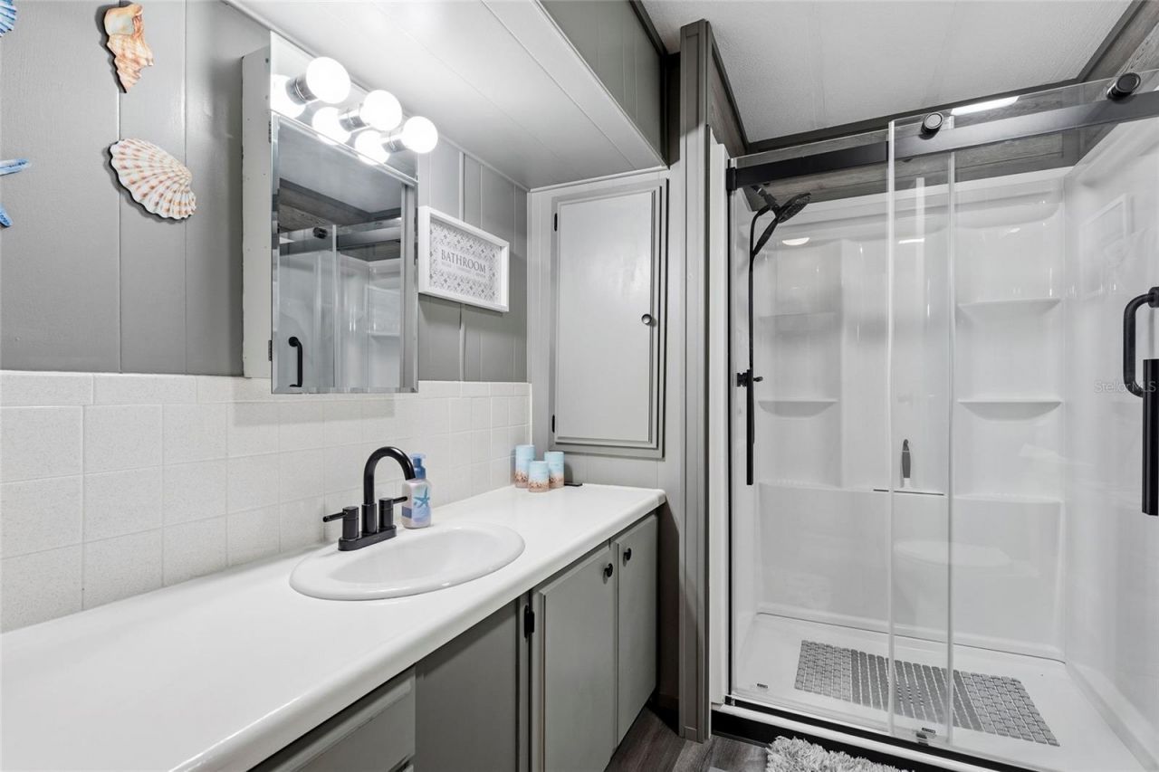 6624 Marina Drive, Bradenton, FL 34207 Photo