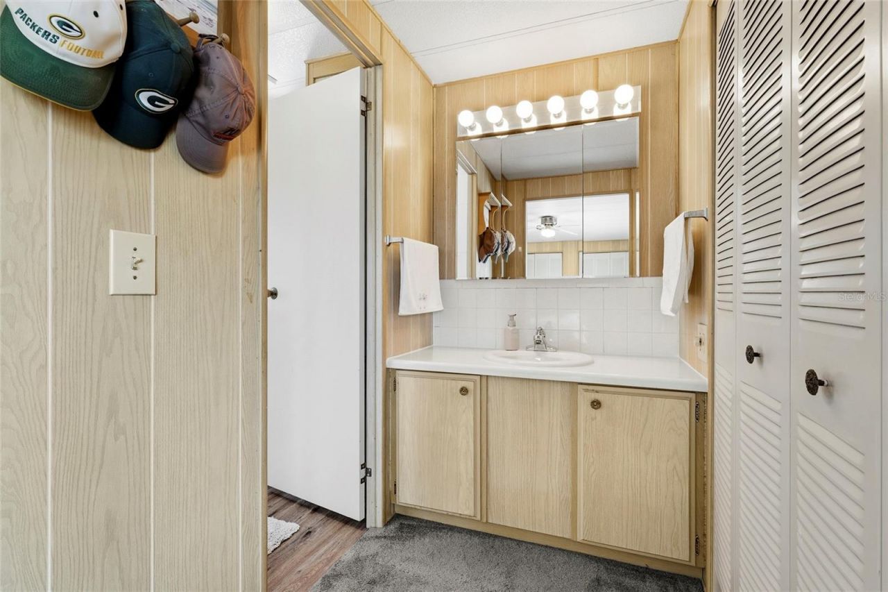 6624 Marina Drive, Bradenton, FL 34207 Photo