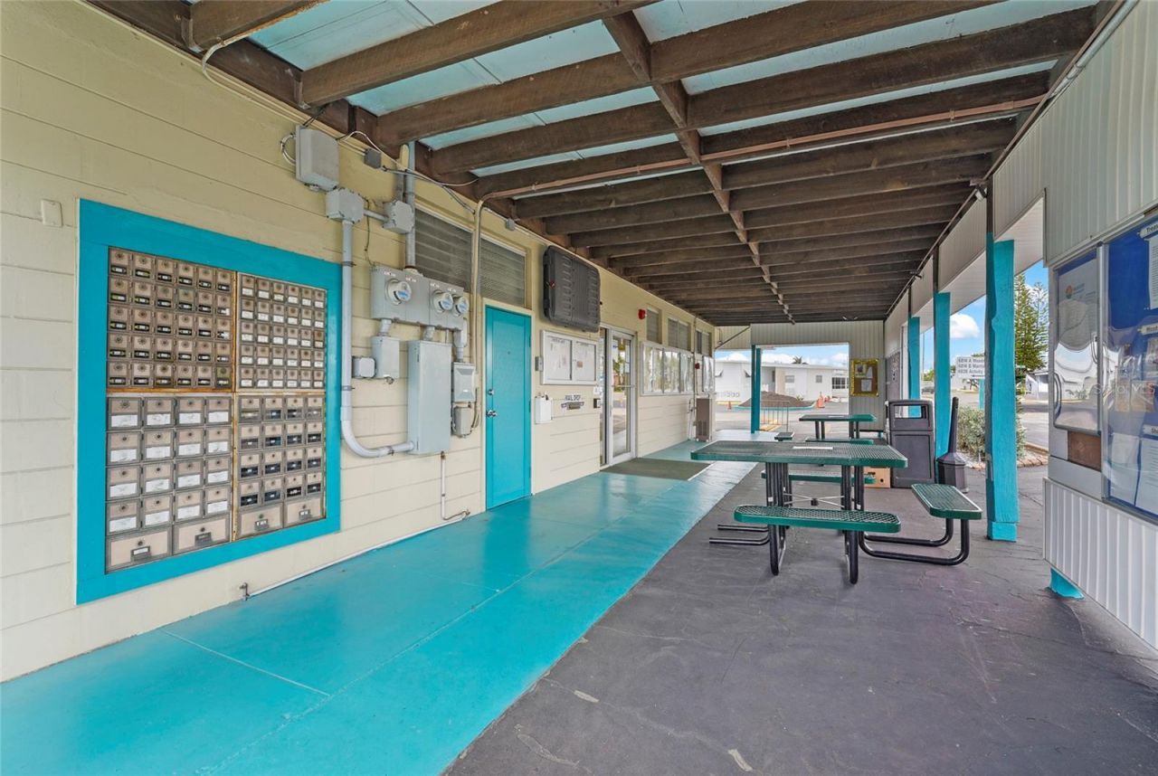 6624 Marina Drive, Bradenton, FL 34207 Photo