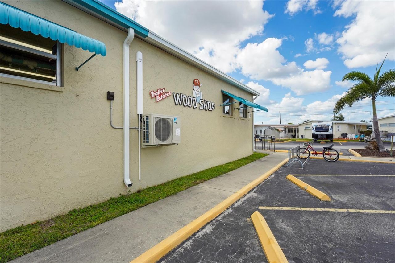 6624 Marina Drive, Bradenton, FL 34207 Photo