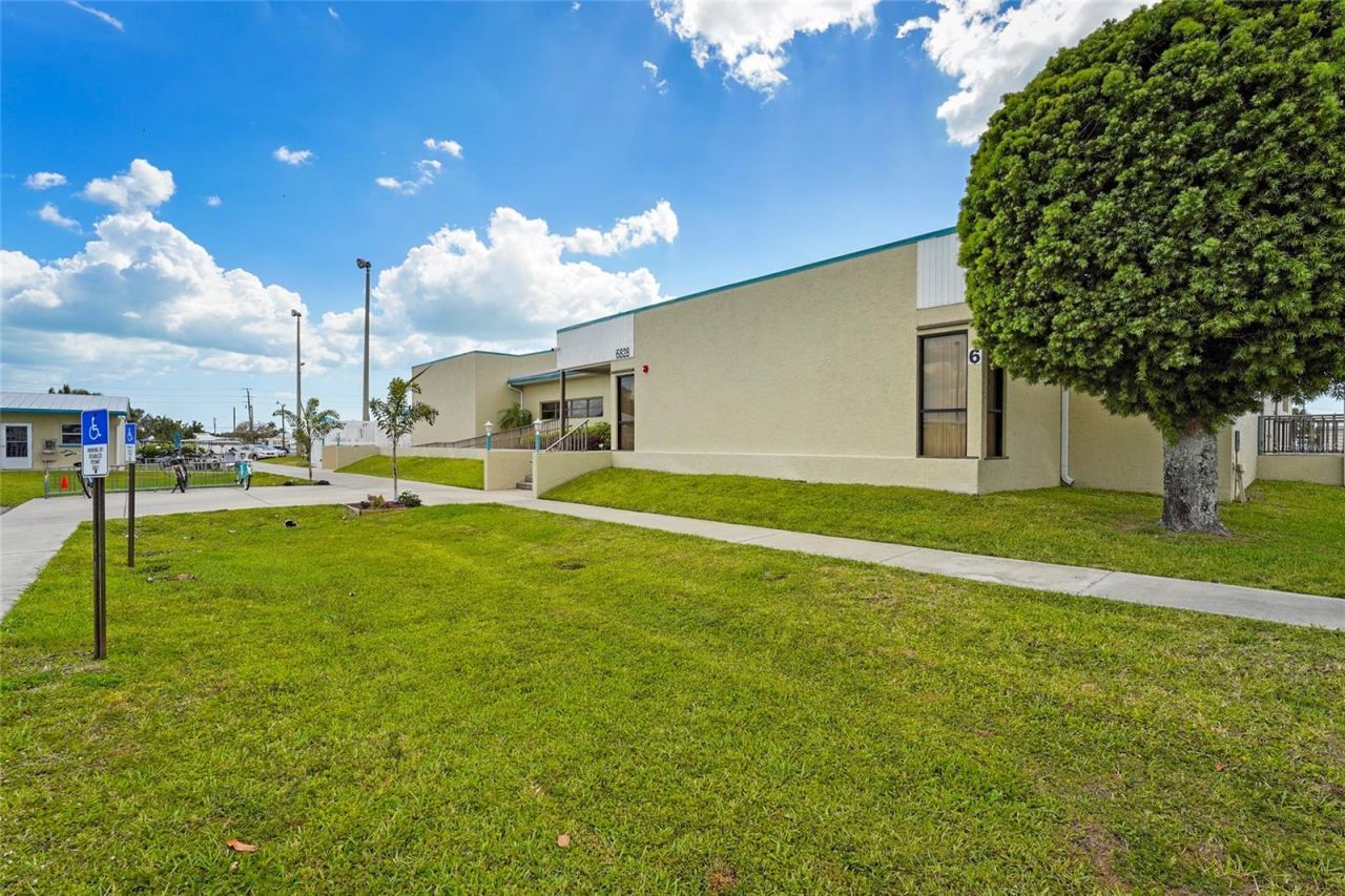 6624 Marina Drive, Bradenton, FL 34207 Photo