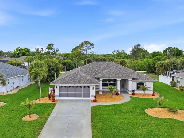 828 ROTONDA CIRCLE , ROTONDA WEST, FL 33947