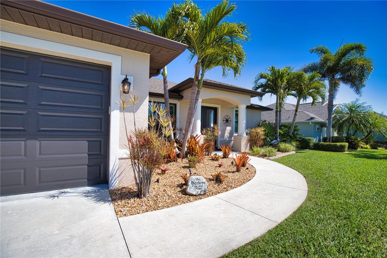 39 Medalist Road, Rotonda West, FL 33947 Photo