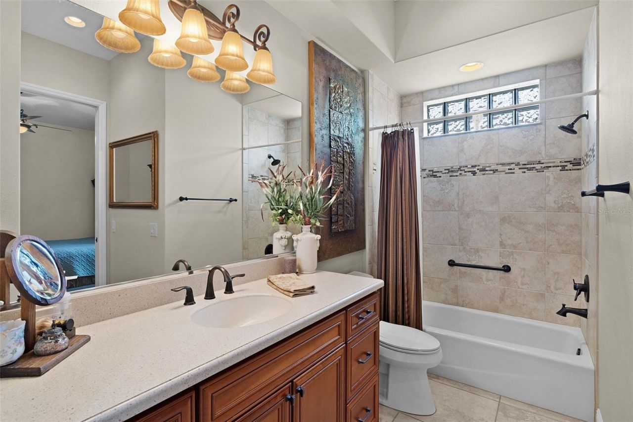 2254 Isleworth Circle, The Villages, FL 32163 Photo