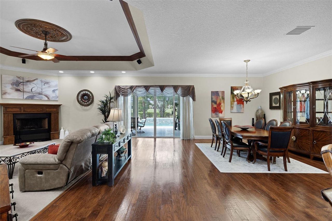 2254 Isleworth Circle, The Villages, FL 32163 Photo