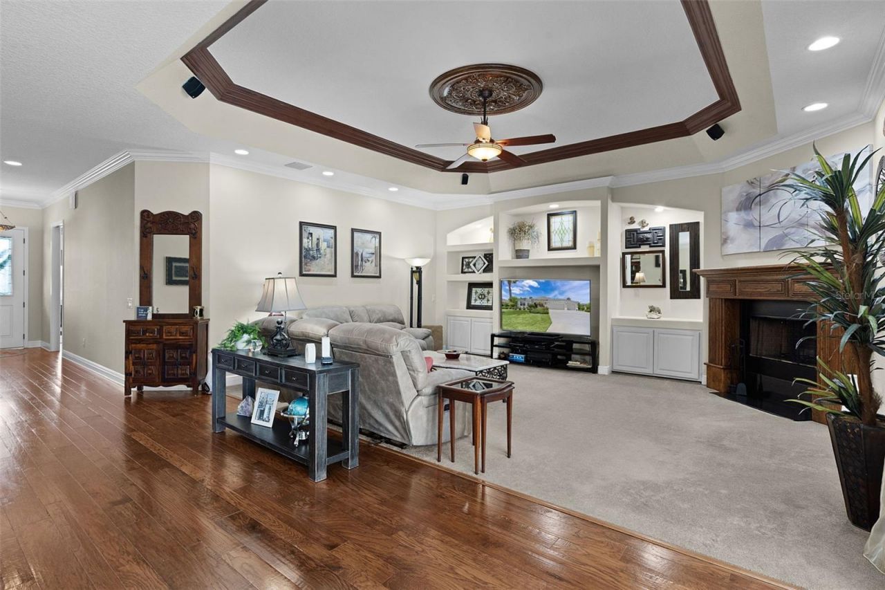 2254 Isleworth Circle, The Villages, FL 32163 Photo