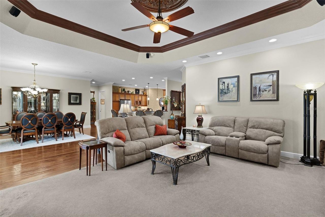 2254 Isleworth Circle, The Villages, FL 32163 Photo