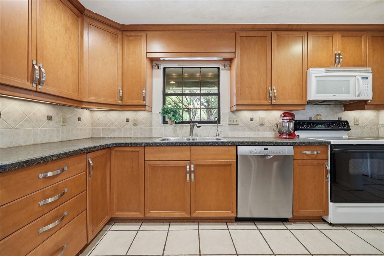 17611 NW 266th Street , High Springs, FL 32643 Photo