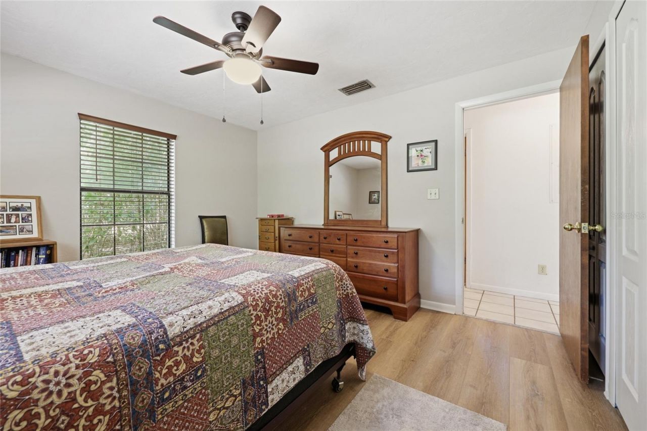 17611 NW 266th Street , High Springs, FL 32643 Photo