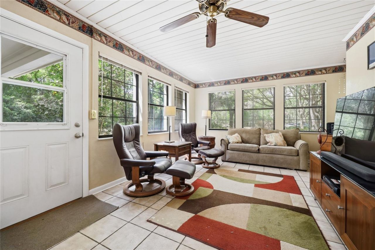 17611 NW 266th Street , High Springs, FL 32643 Photo