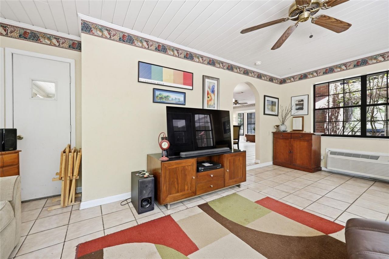 17611 NW 266th Street , High Springs, FL 32643 Photo