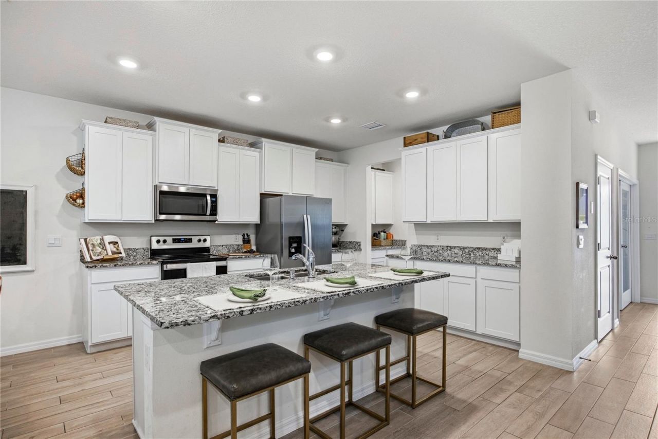 1197 NW 133rd Way , Newberry, FL 32669 Photo