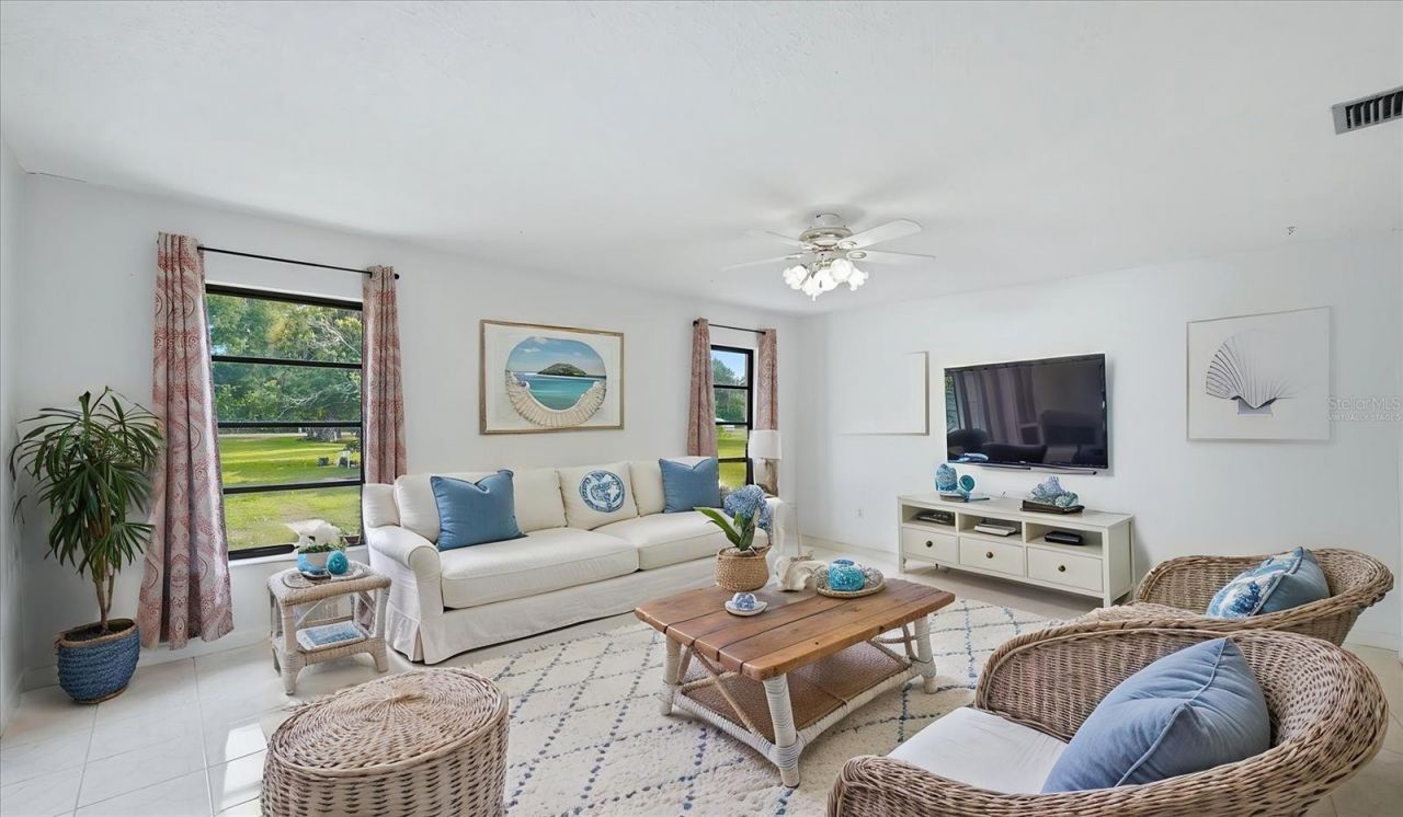 22545 Quasar Boulevard, Port Charlotte, FL 33952 Photo