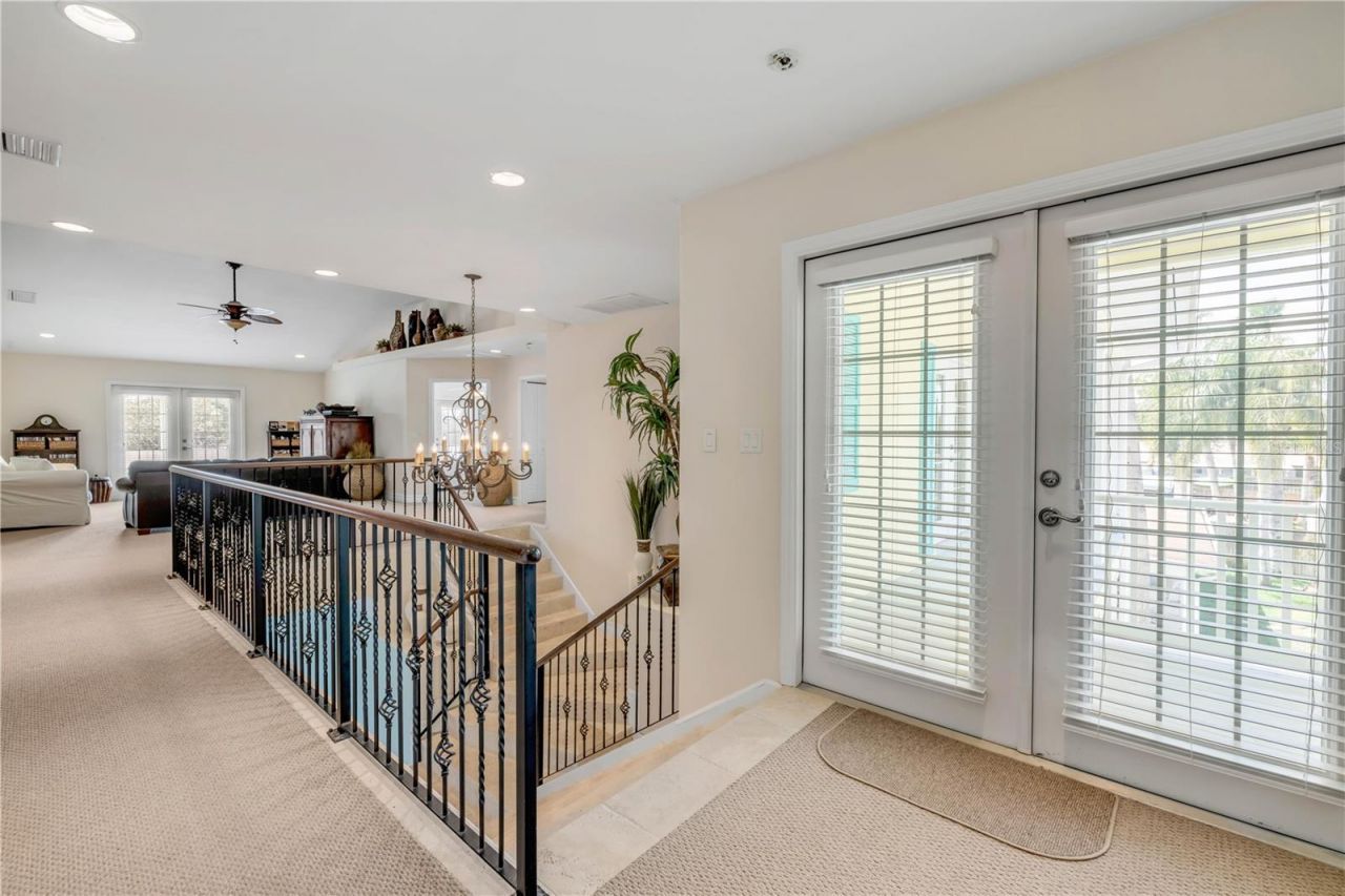 708 Ocean Avenue, New Smyrna Beach, FL 32169 Photo